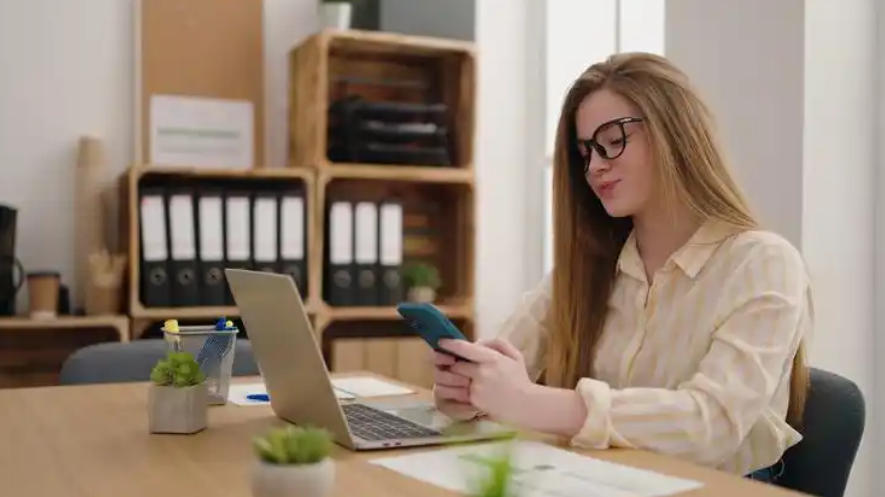 上海 LED 电子显示屏轮播图5